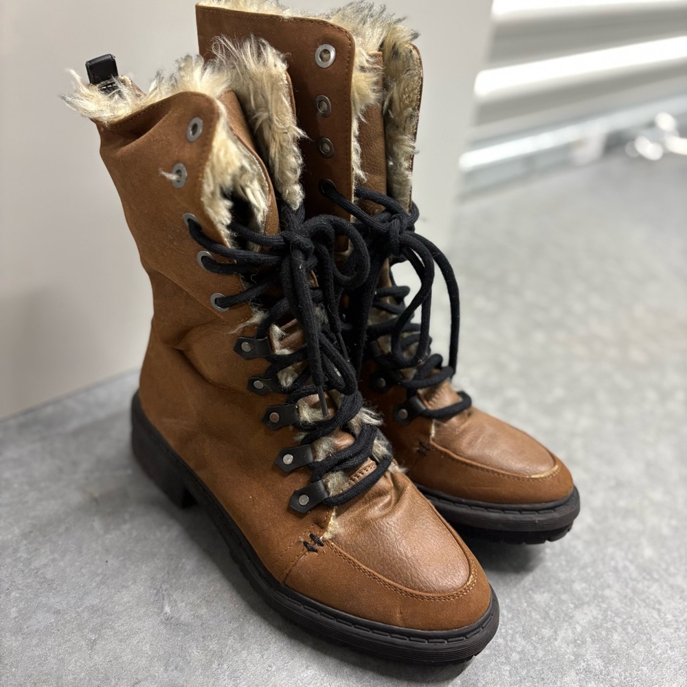 Circus by Sam Edelman Brown and Black Combat Moto Boots with Fur Lining
